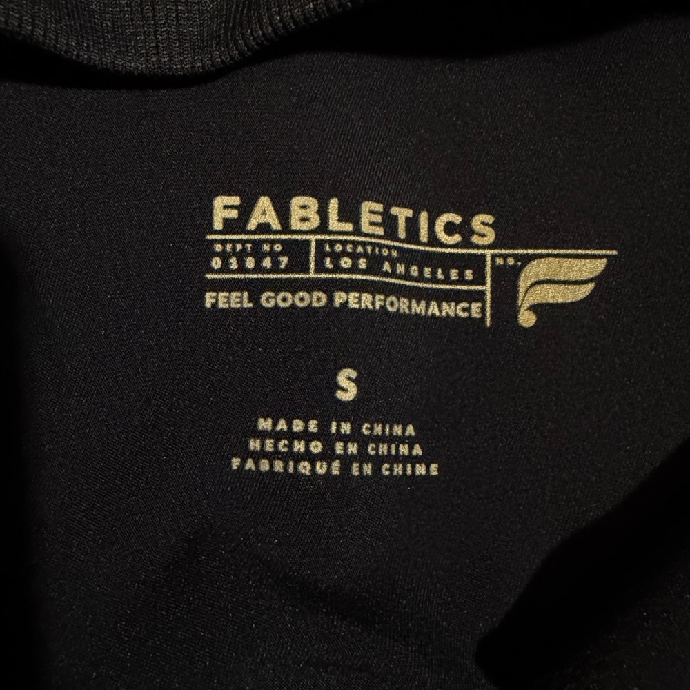 Women’s Fabletics Scrub Pants - Picture 2 of 5